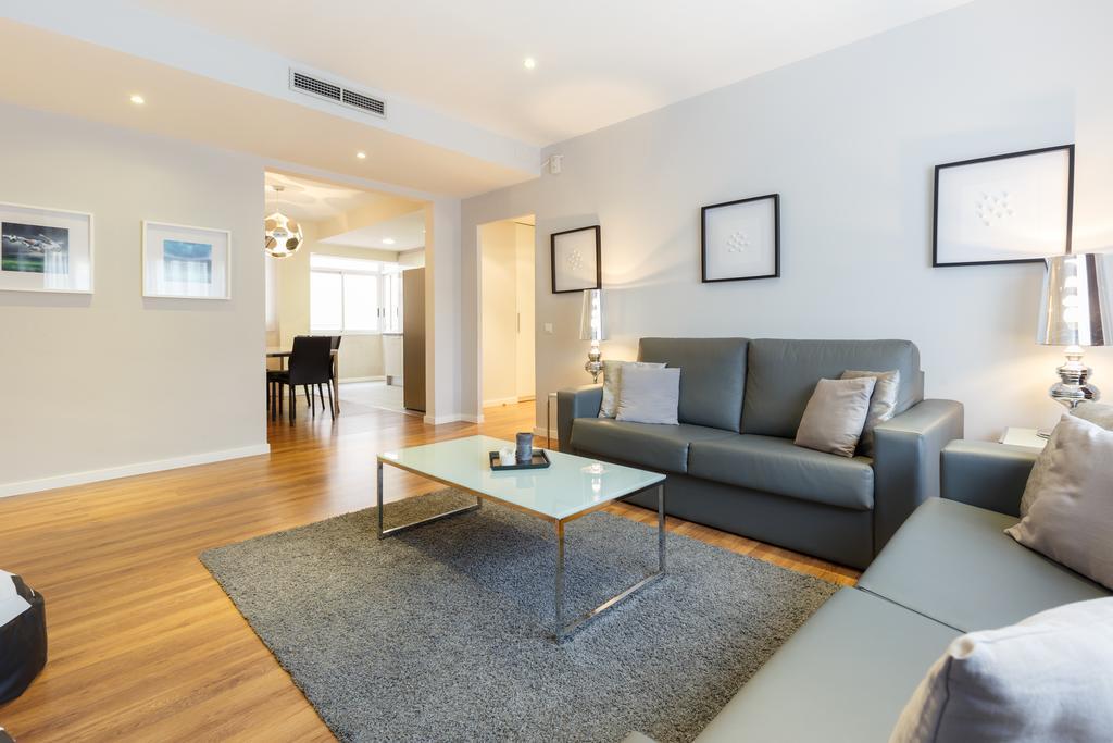 Alcam Futbol Apartment Barcelona Exterior photo